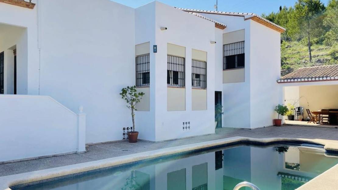 Sale - Villa - Denia - Denia Centro