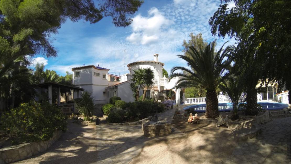 Sale - Villa - Denia - Denia Centro