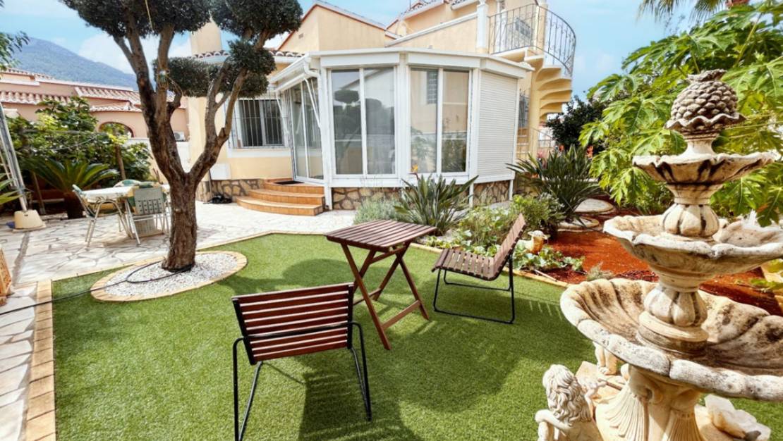 Sale - Villa - Denia - Denia Centro