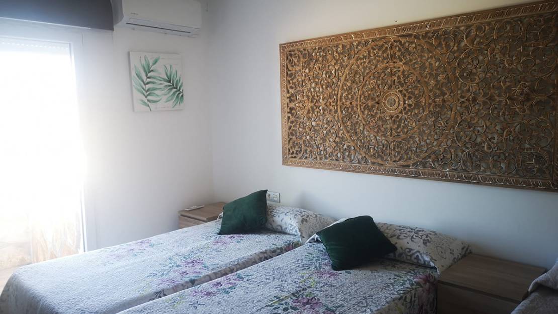 Sale - Villa - Denia - Denia Centro