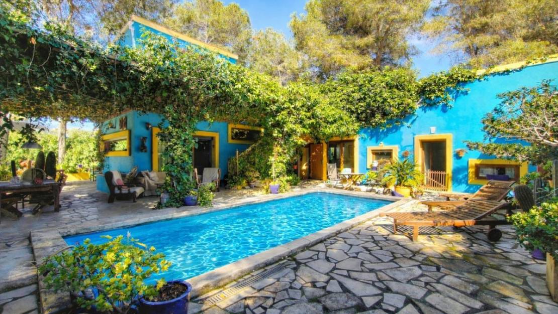 Sale - Villa - Denia - Denia Centro