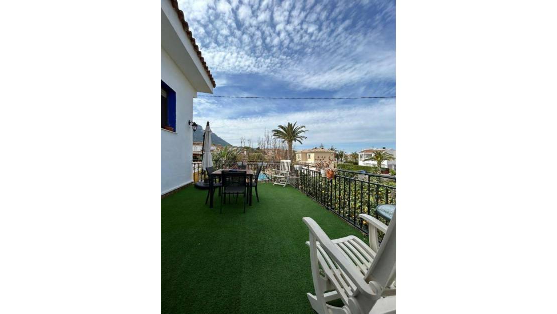 Sale - Villa - Denia - El montgo