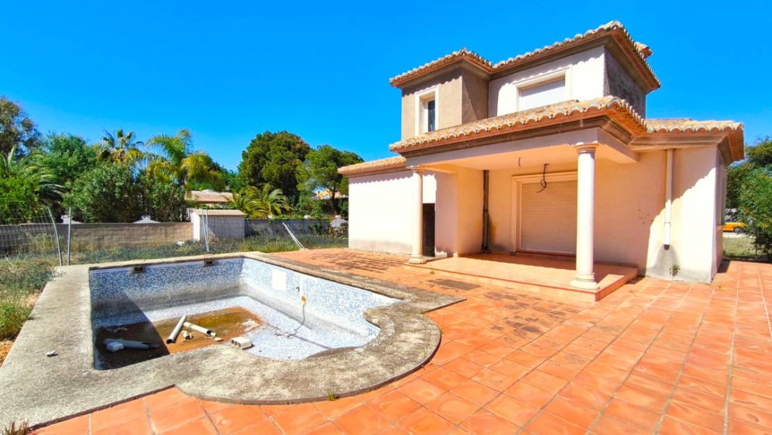 Sale - Villa - Denia - Les deveses