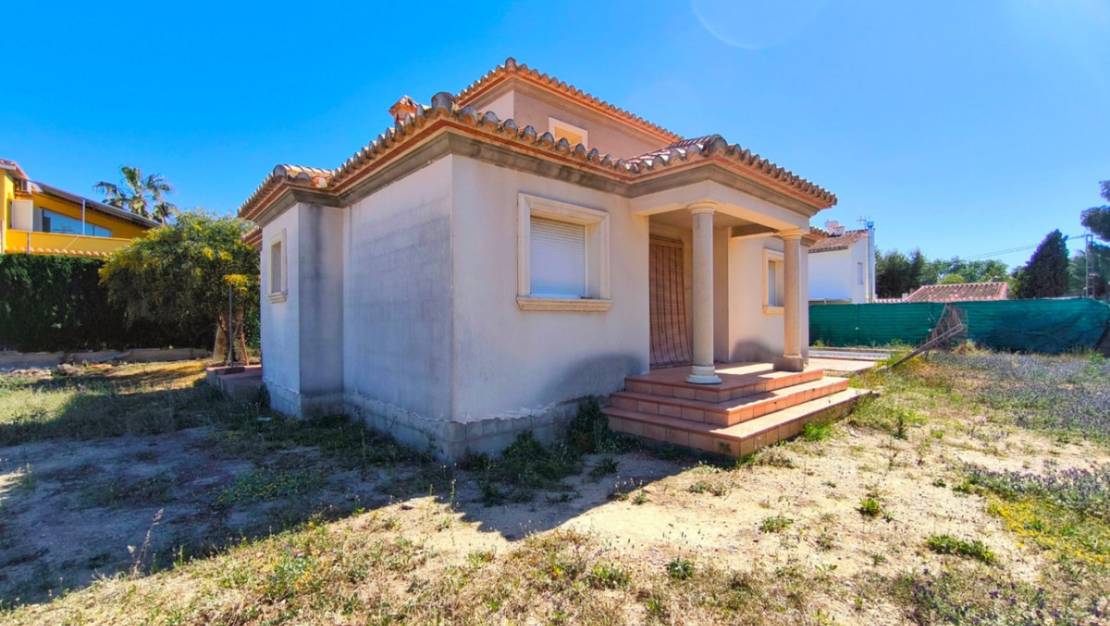 Sale - Villa - Denia - Les deveses