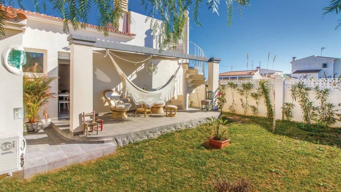 Sale - Villa - Denia - Les deveses