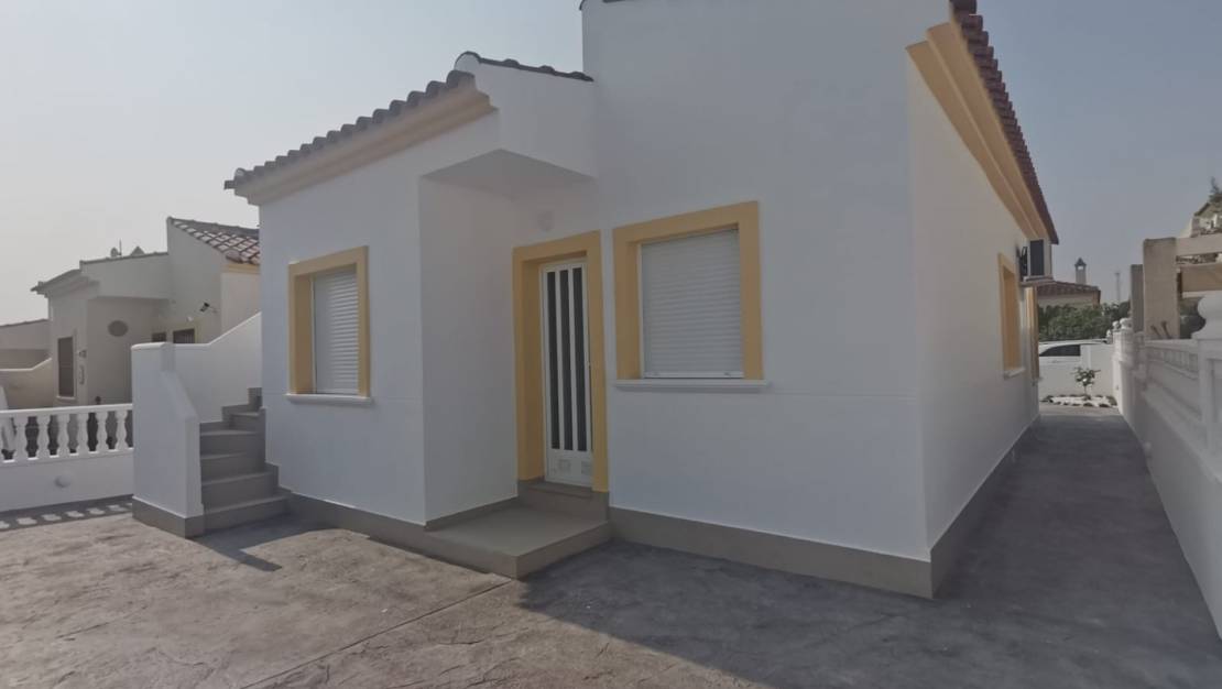 Sale - Villa Detached - Algorfa - Lo Crispin