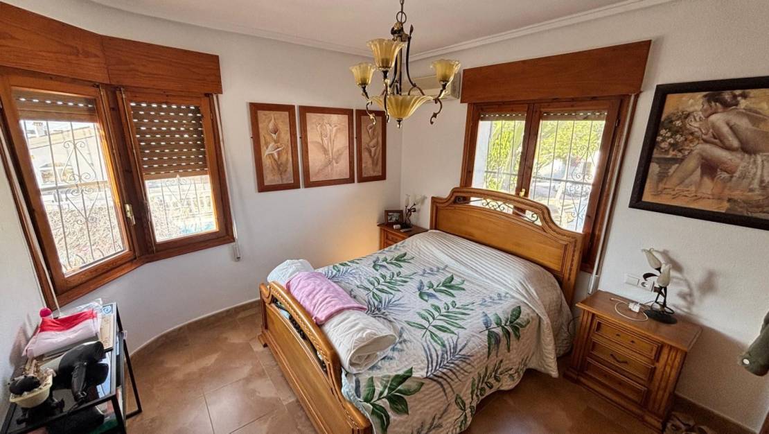 Sale - Villa / Detached - Ciudad Quesada - CENTRO