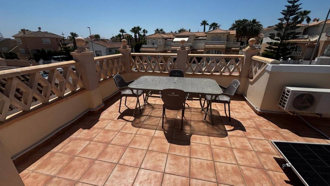 Sale - Villa / Detached - Ciudad Quesada