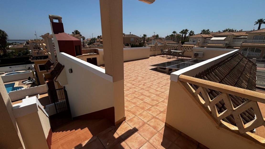 Sale - Villa / Detached - Ciudad Quesada