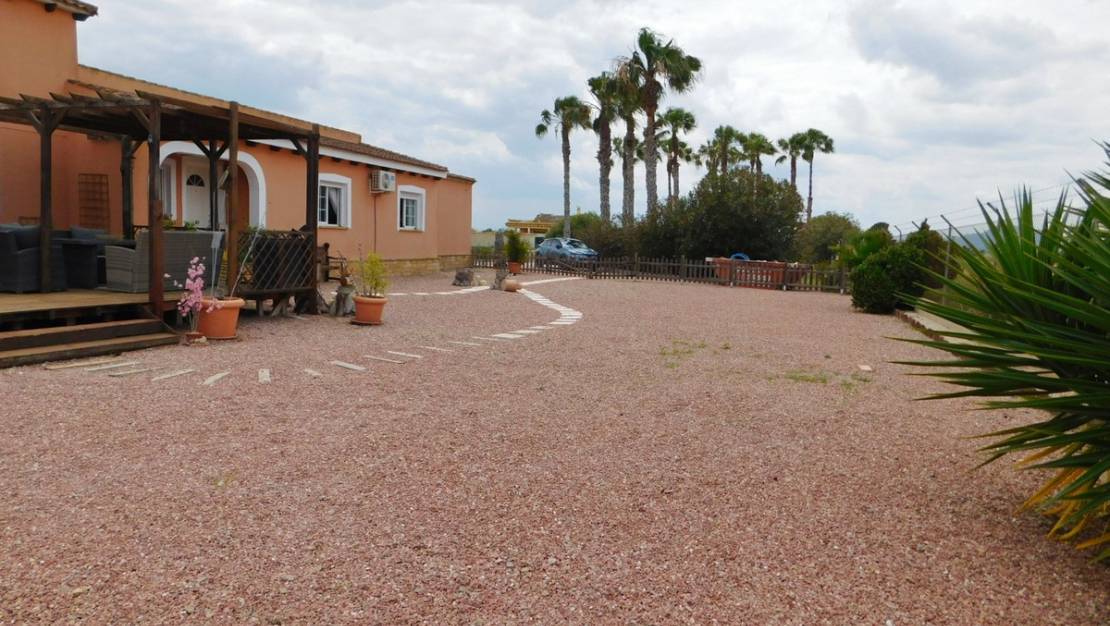 Sale - Villa - Dolores - Dolores Centro