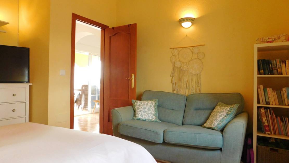 Sale - Villa - Dolores - Dolores Centro