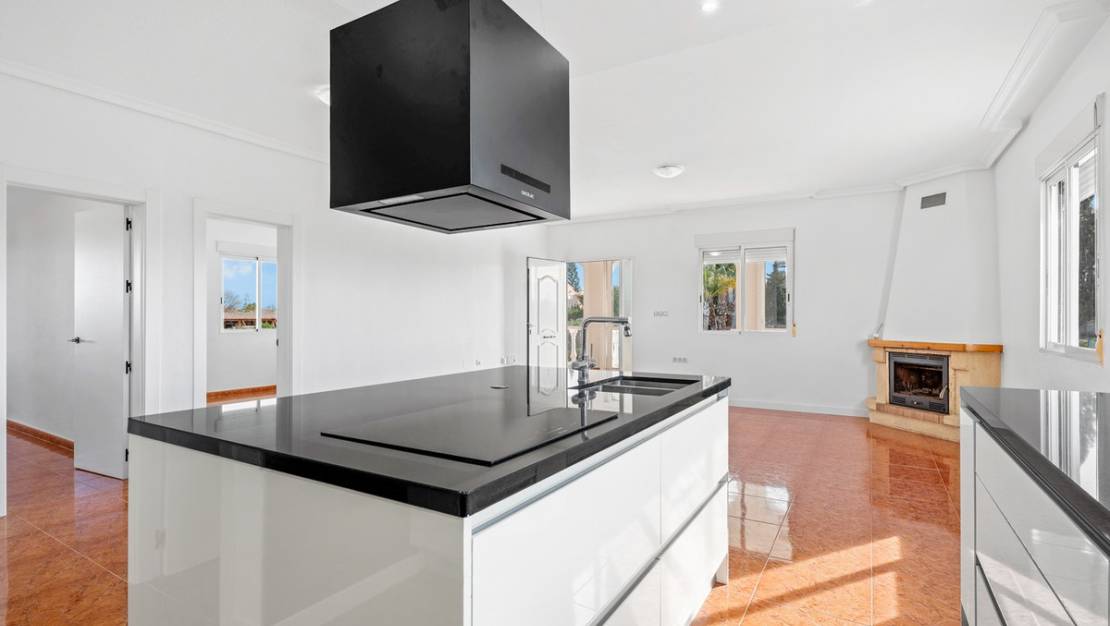 Sale - Villa - Dolores - Dolores Centro