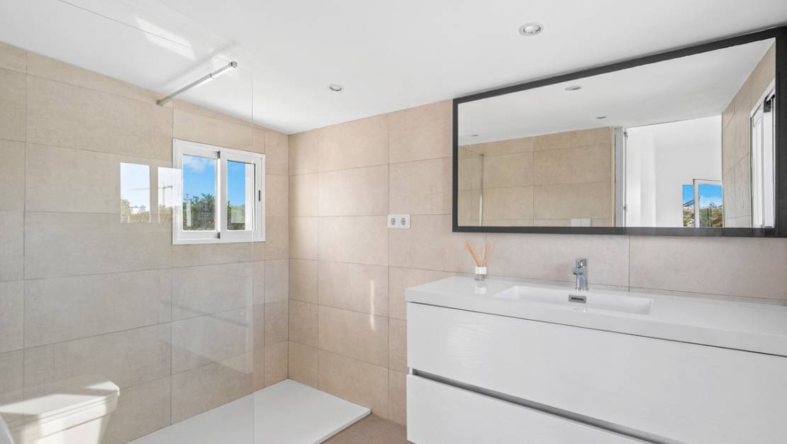 Sale - Villa - Dolores - Dolores Centro