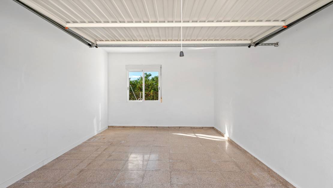 Sale - Villa - Dolores - Dolores Centro