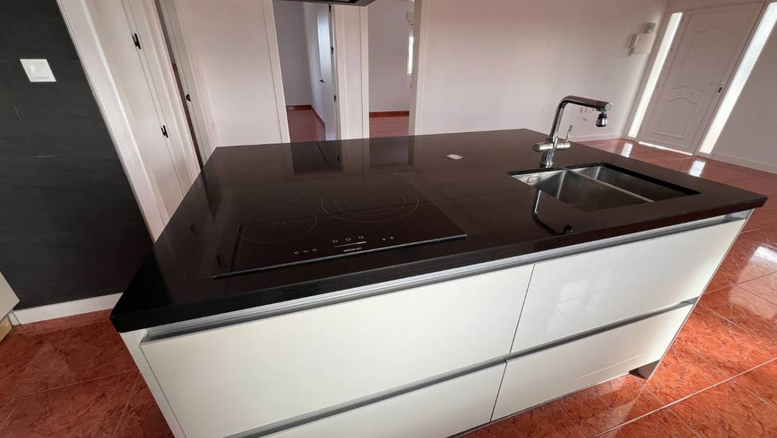 Sale - Villa - Dolores - Dolores Centro