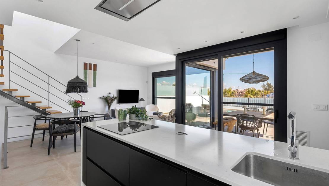 Sale - Villa - Dolores - Dolores Centro