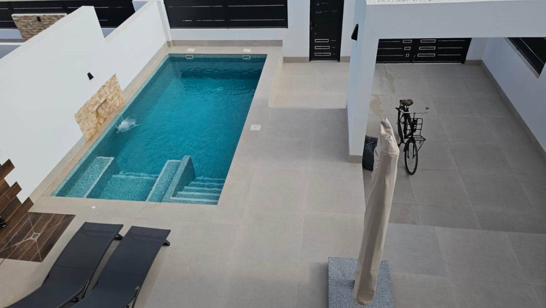 Sale - Villa - Dolores - Dolores Centro