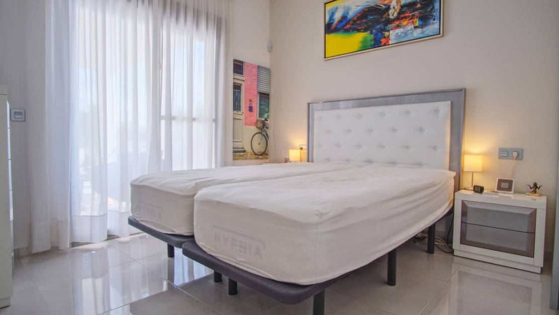 Sale - Villa - Dolores - Dolores Centro