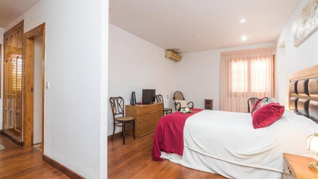 Sale - Villa - Elche - Elche Centro