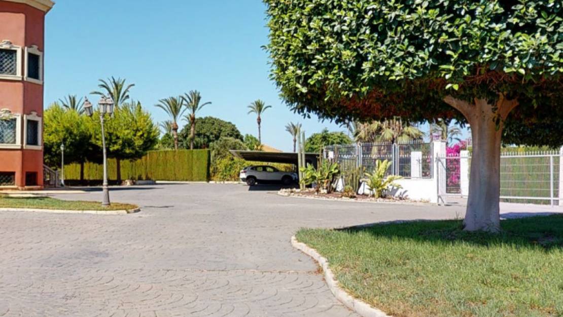 Sale - Villa - Elche - Elche Centro