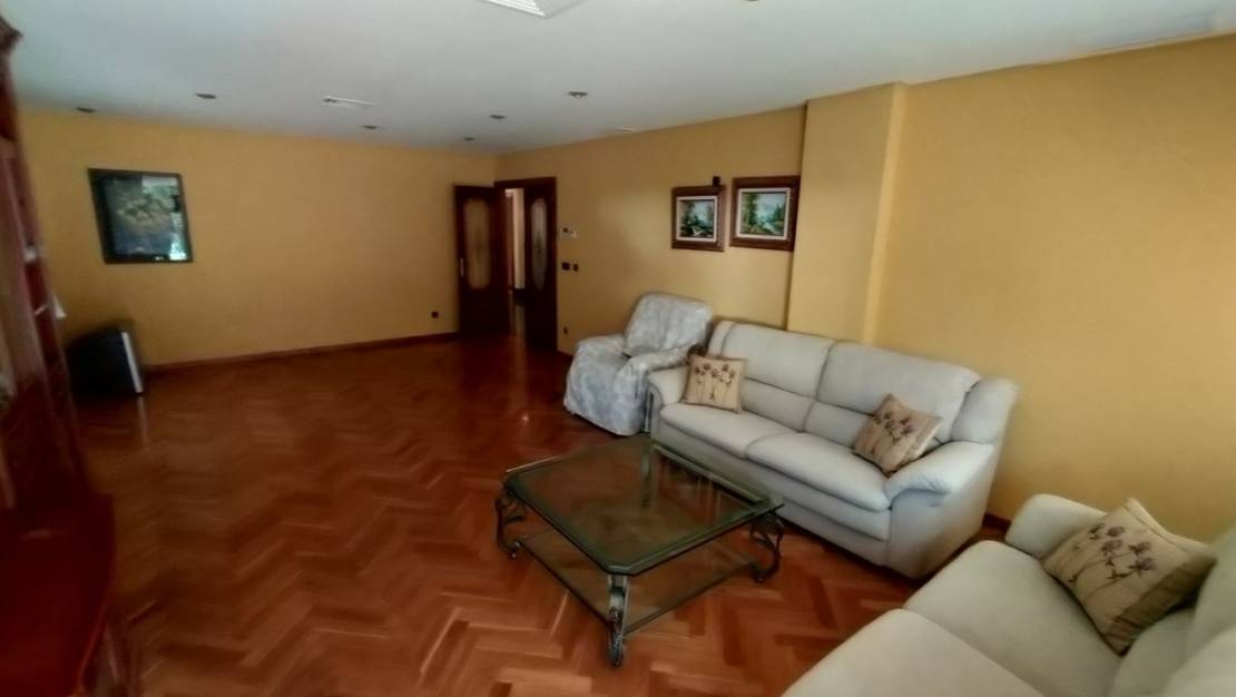 Sale - Villa - Elda - Elda Centro