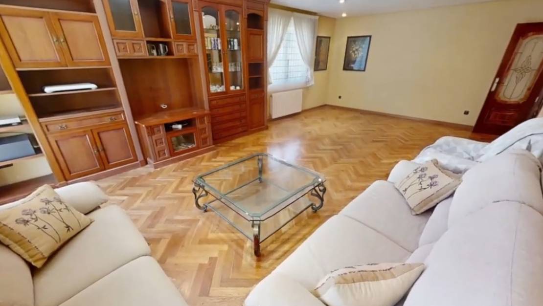 Sale - Villa - Elda - Elda Centro