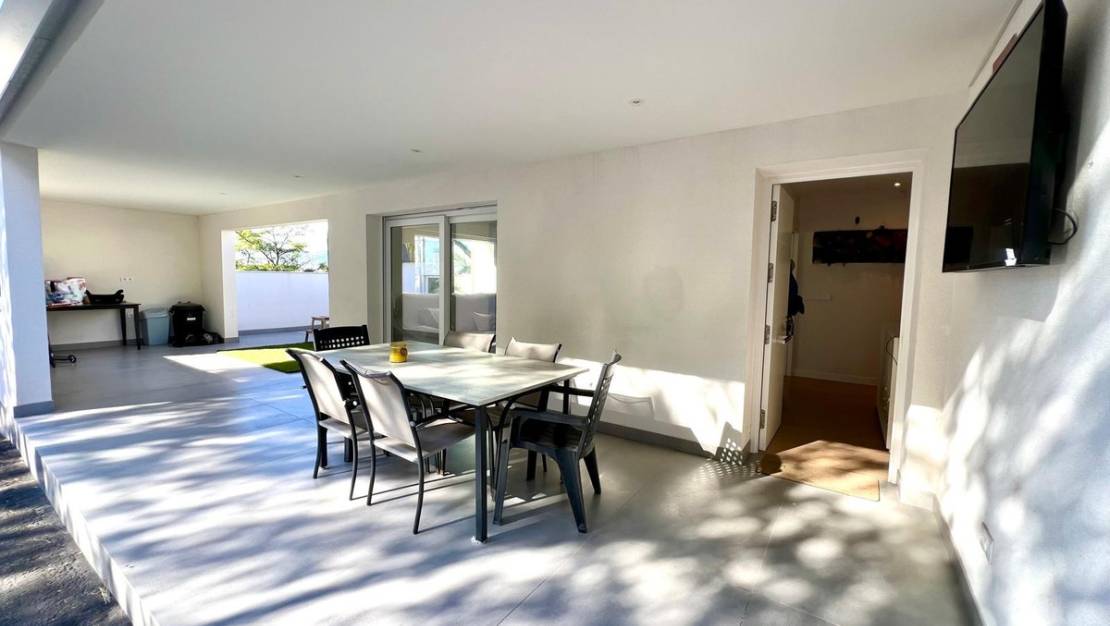 Sale - Villa - Elda - Elda Centro