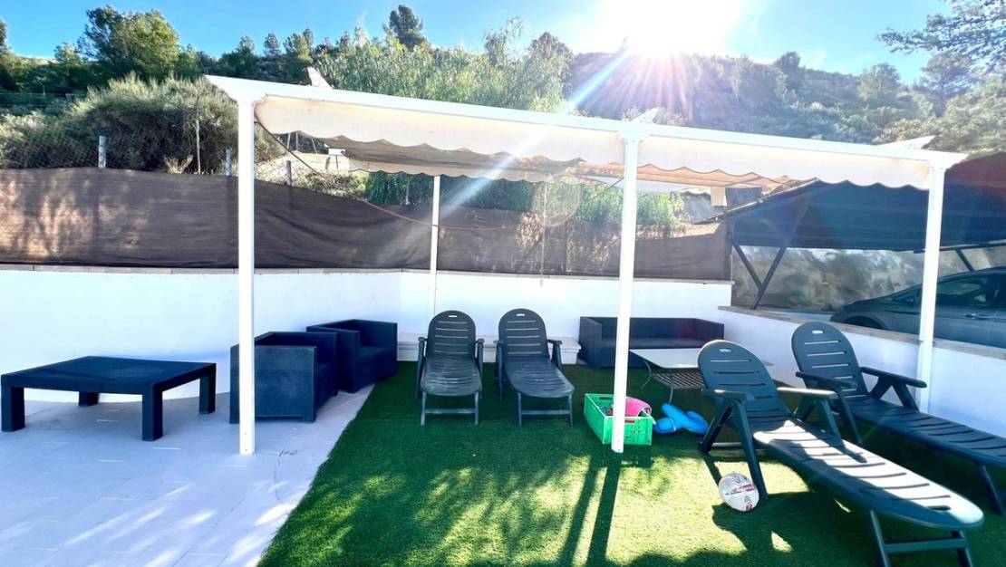 Sale - Villa - Elda - Elda Centro