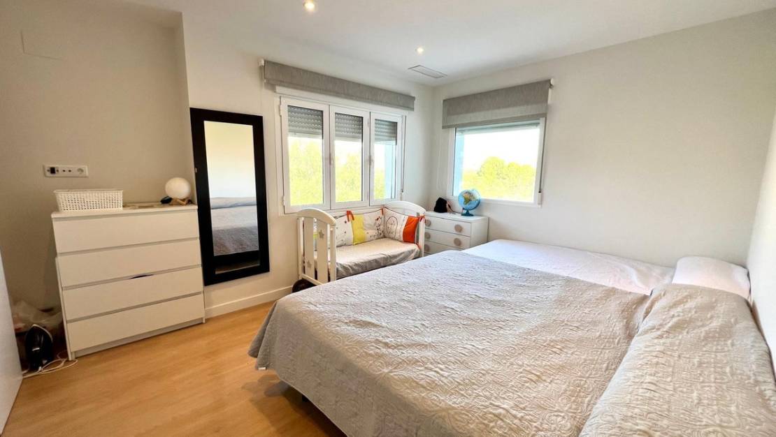 Sale - Villa - Elda - Elda Centro