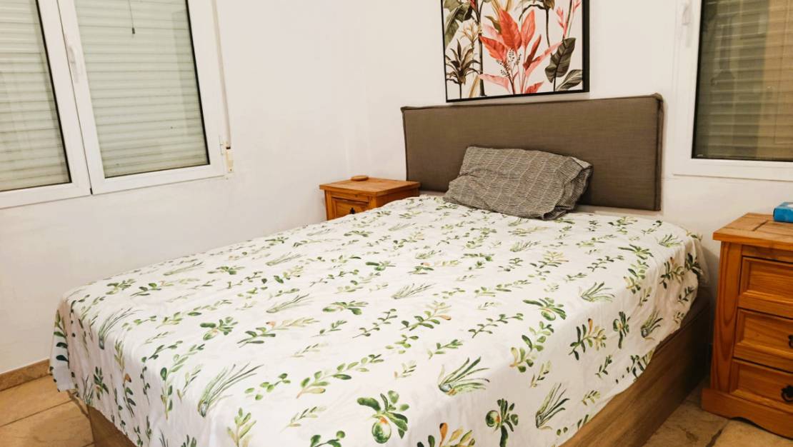 Sale - Villa - Elda - Elda Centro