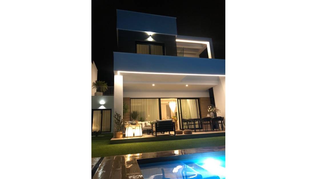 Sale - Villa - Finestrat