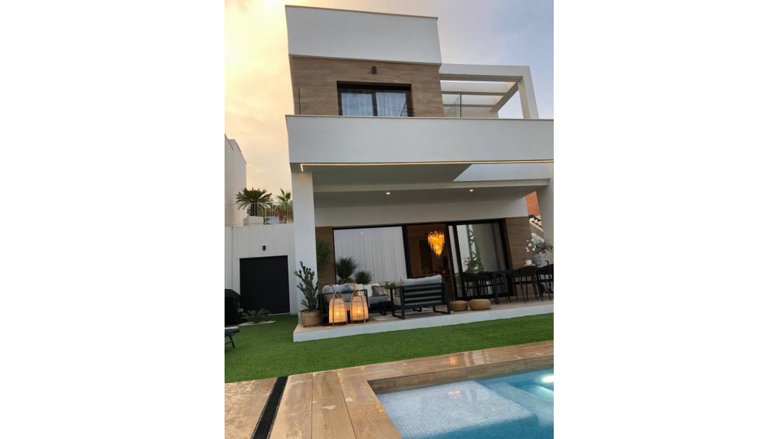 Sale - Villa - Finestrat