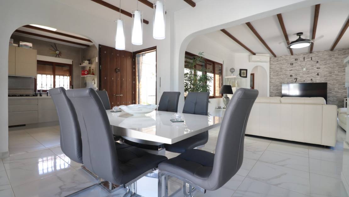 Sale - Villa - Formentera del Segura - Formentera del Segura Centro