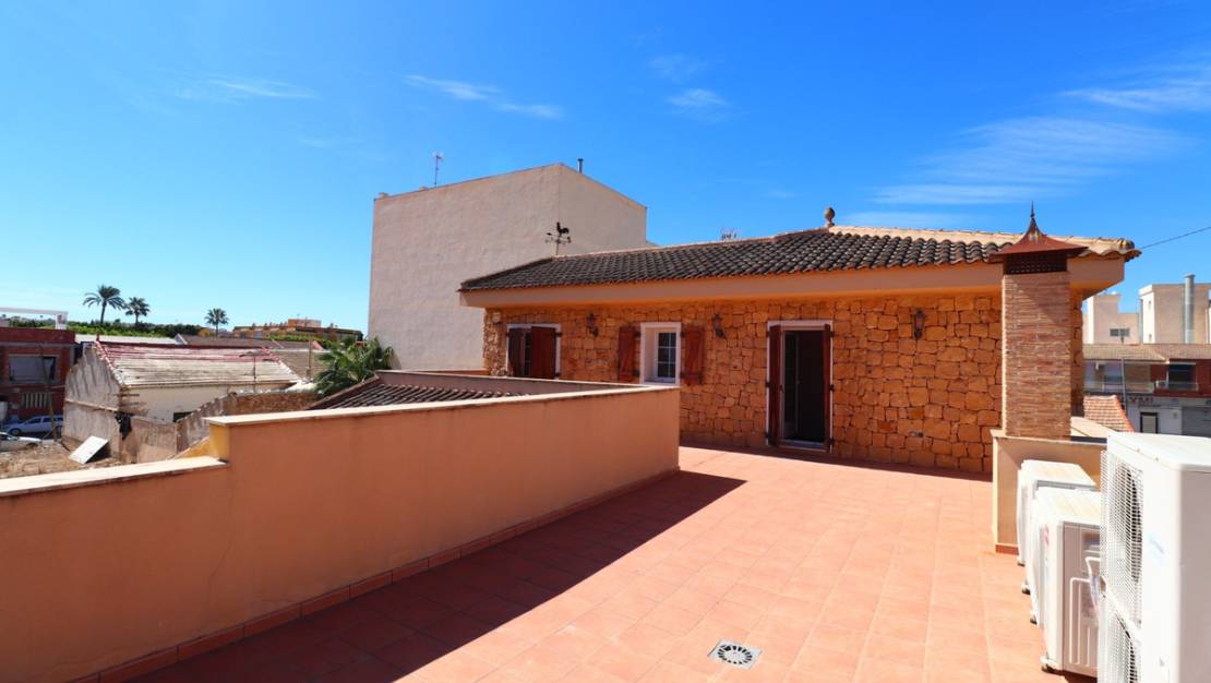Sale - Villa - Formentera del Segura - Los Palacios