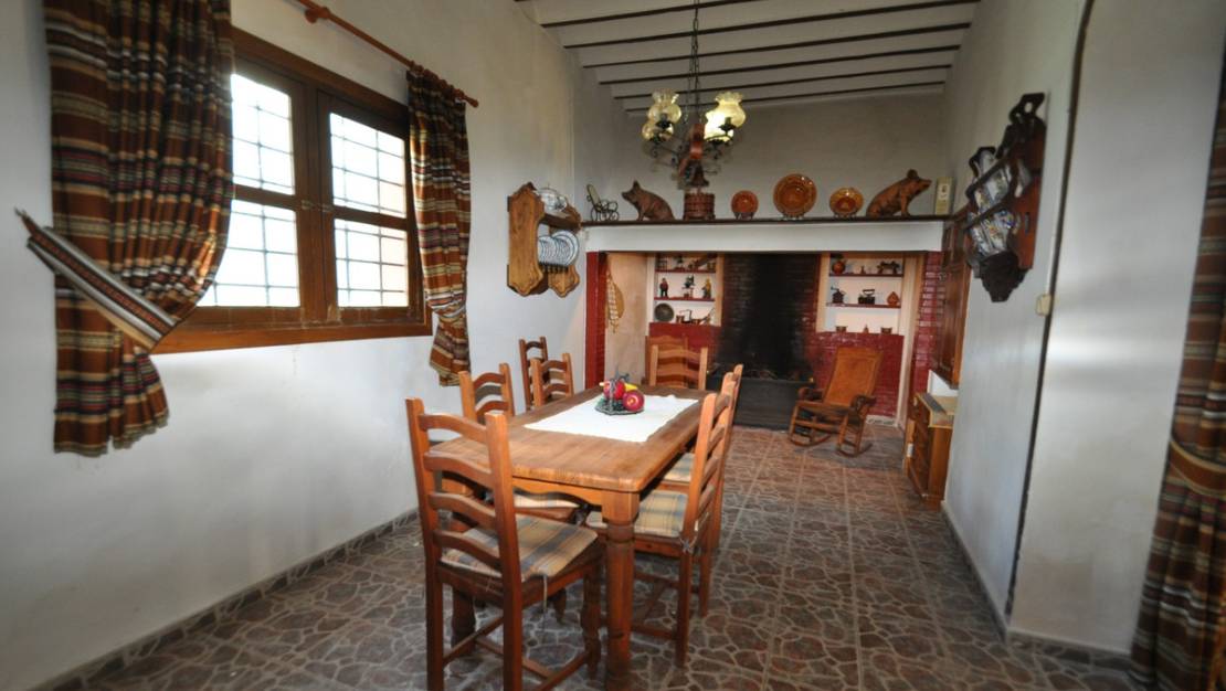 Sale - Villa - Fortuna - Fortuna Centro