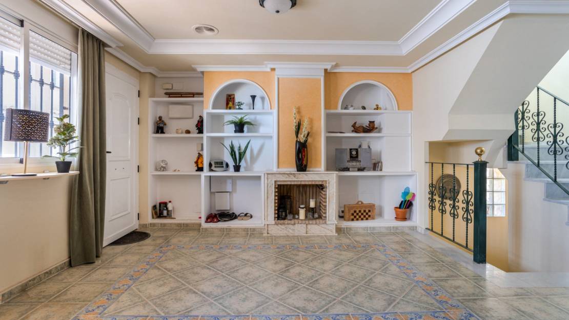 Sale - Villa - Guardamar del Segura - Guardamar del Segura Centro