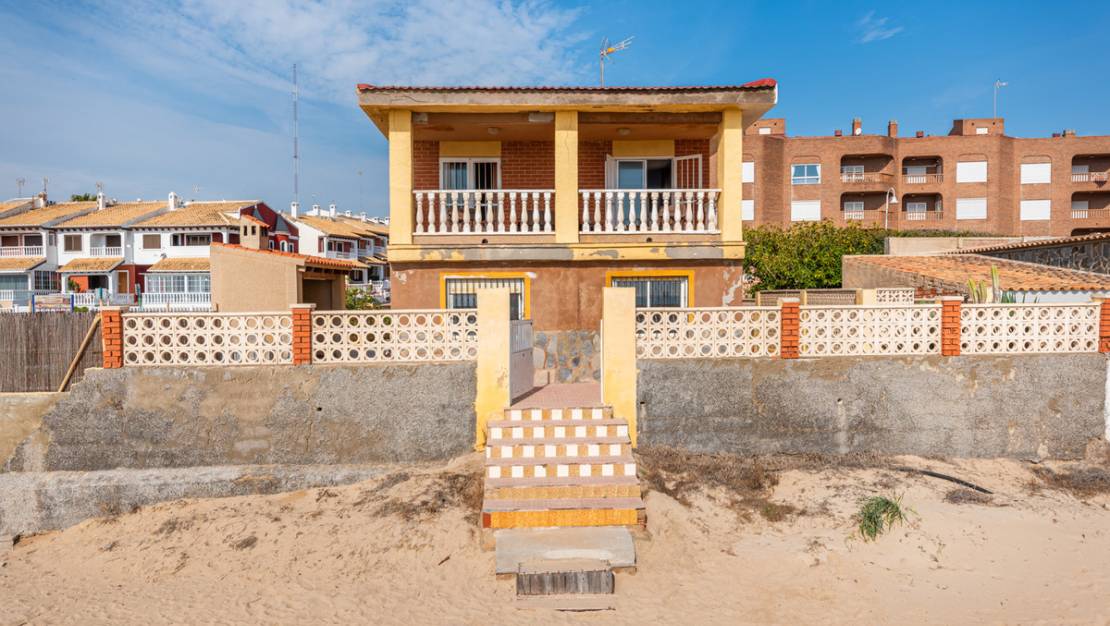 Sale - Villa - Guardamar del Segura - Guardamar del Segura Centro