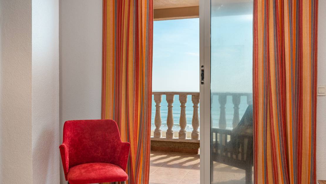 Sale - Villa - Guardamar del Segura - Guardamar del Segura Centro