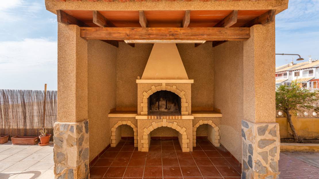 Sale - Villa - Guardamar del Segura - Guardamar del Segura Centro