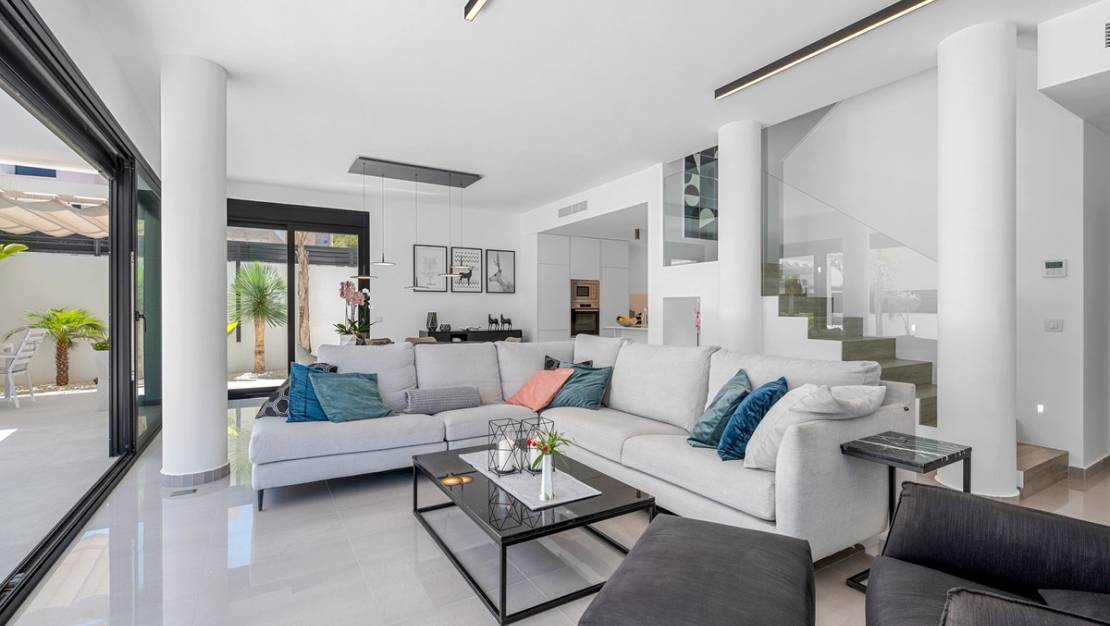 Sale - Villa - Guardamar del Segura - Guardamar del Segura Centro