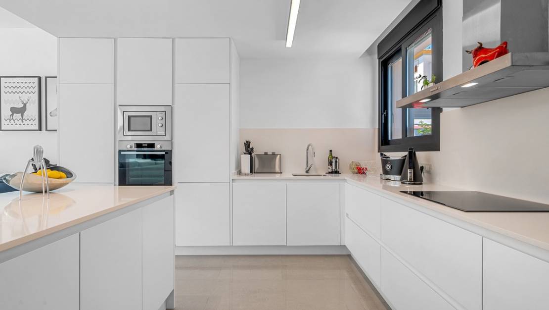 Sale - Villa - Guardamar del Segura - Guardamar del Segura Centro