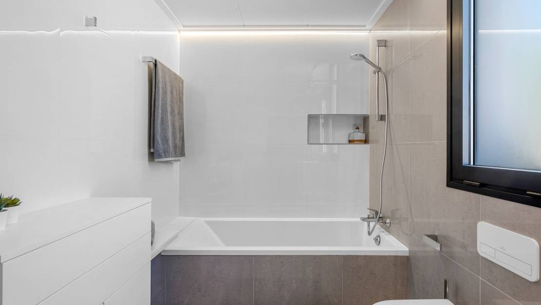 Sale - Villa - Guardamar del Segura - Guardamar del Segura Centro