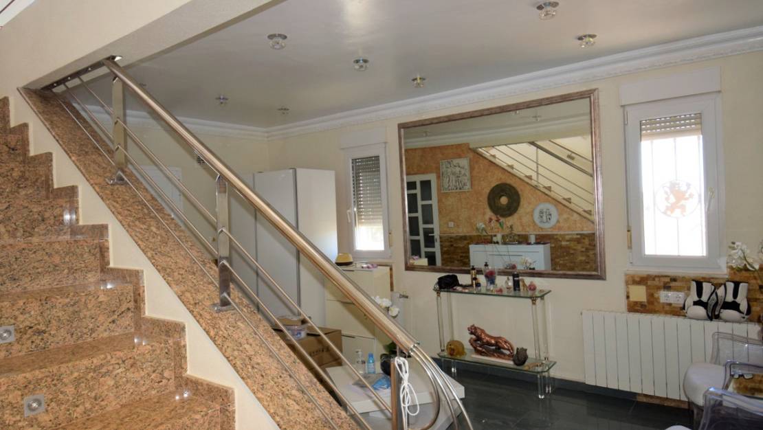 Sale - Villa - Guardamar del Segura - Guardamar del Segura Centro