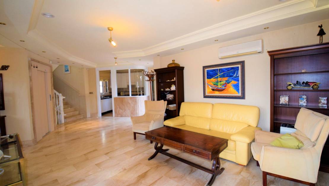 Sale - Villa - Guardamar del Segura - Guardamar del Segura Centro