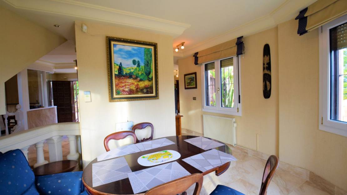 Sale - Villa - Guardamar del Segura - Guardamar del Segura Centro