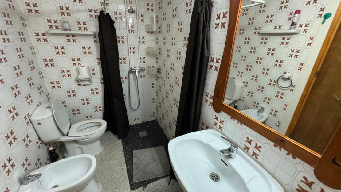 Sale - Villa - Guardamar del Segura - Guardamar del Segura Centro