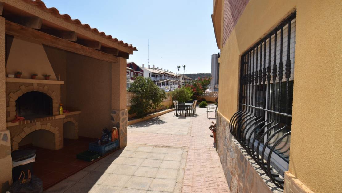 Sale - Villa - Guardamar del Segura - Guardamar del Segura Centro