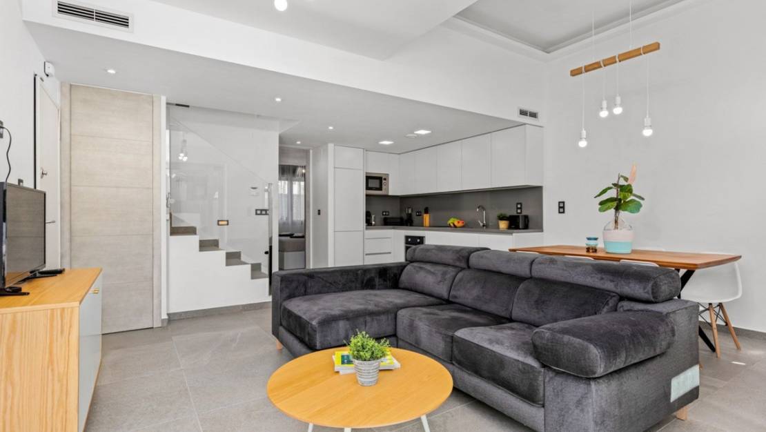 Sale - Villa - Guardamar del Segura - Guardamar del Segura Centro