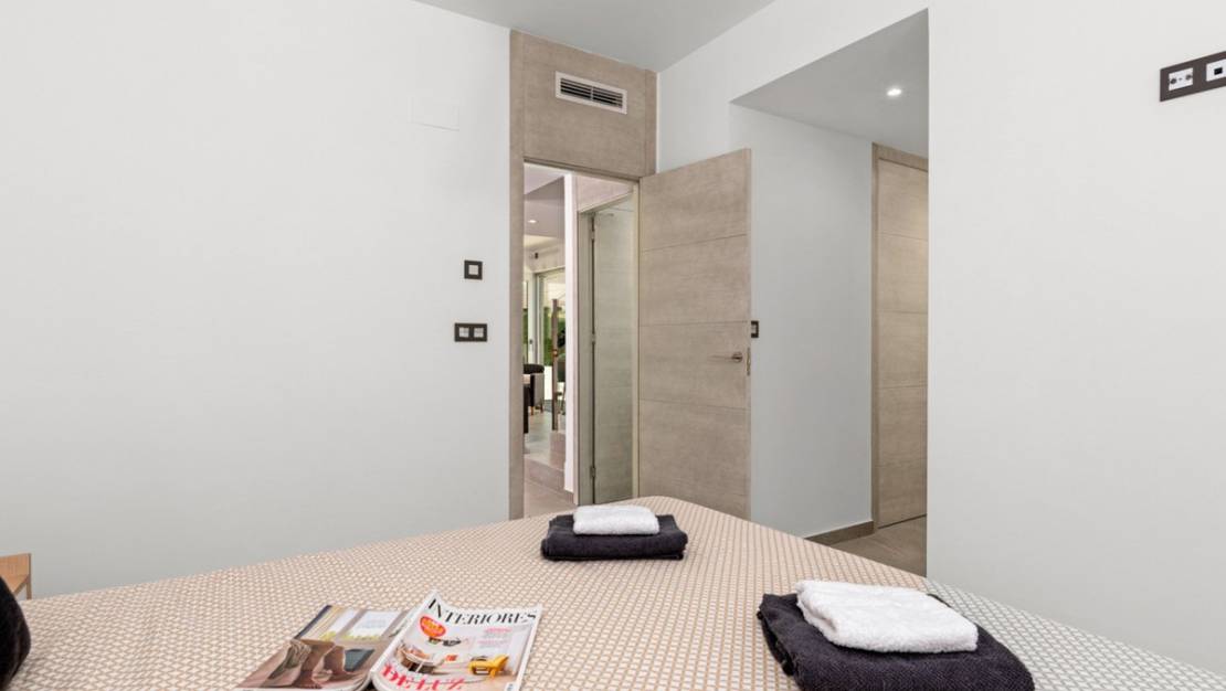 Sale - Villa - Guardamar del Segura - Guardamar del Segura Centro