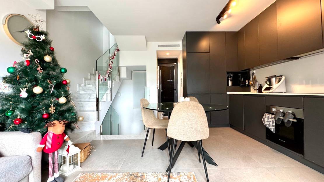 Sale - Villa - Guardamar del Segura - Guardamar del Segura Centro